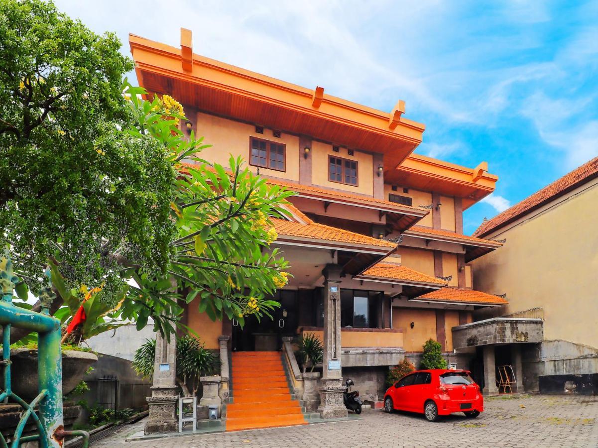 Oyo 91608 Hotel Gatsu Indah เดนปาซาร์ ภายนอก รูปภาพ